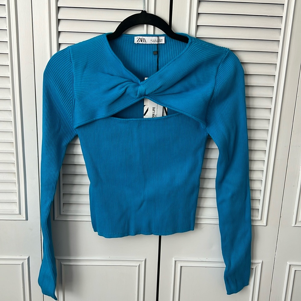 NWT ZARA Bright Blue Sweater Top